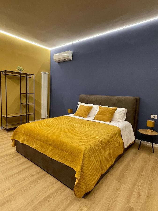 Vomero Suite And Deluxe Room B&B Napoli Ngoại thất bức ảnh
