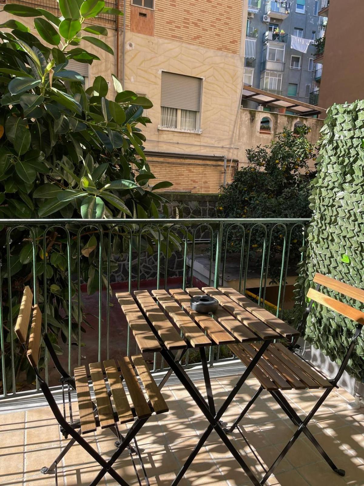 Vomero Suite And Deluxe Room B&B Napoli Ngoại thất bức ảnh
